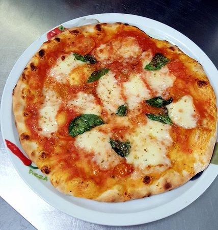 La Strada Ristorante-Pizzeria