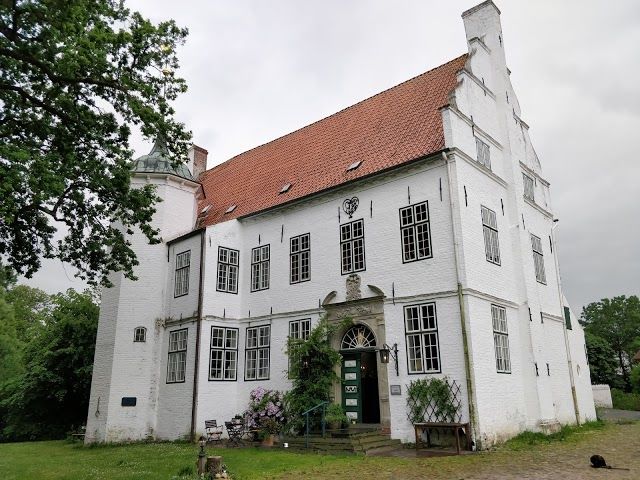 Herrenhaus