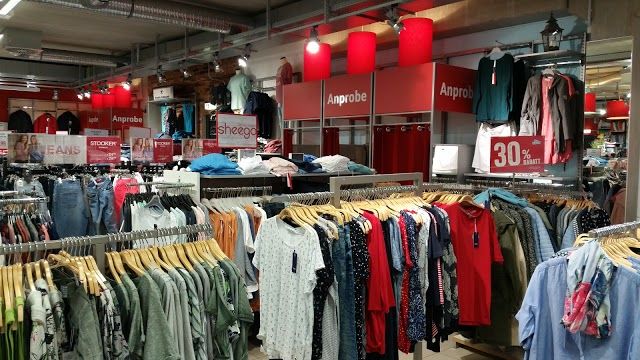 Kaufhaus Martin Stolz GmbH