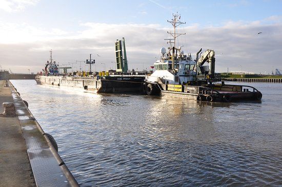 Schleuse Neuer Hafen