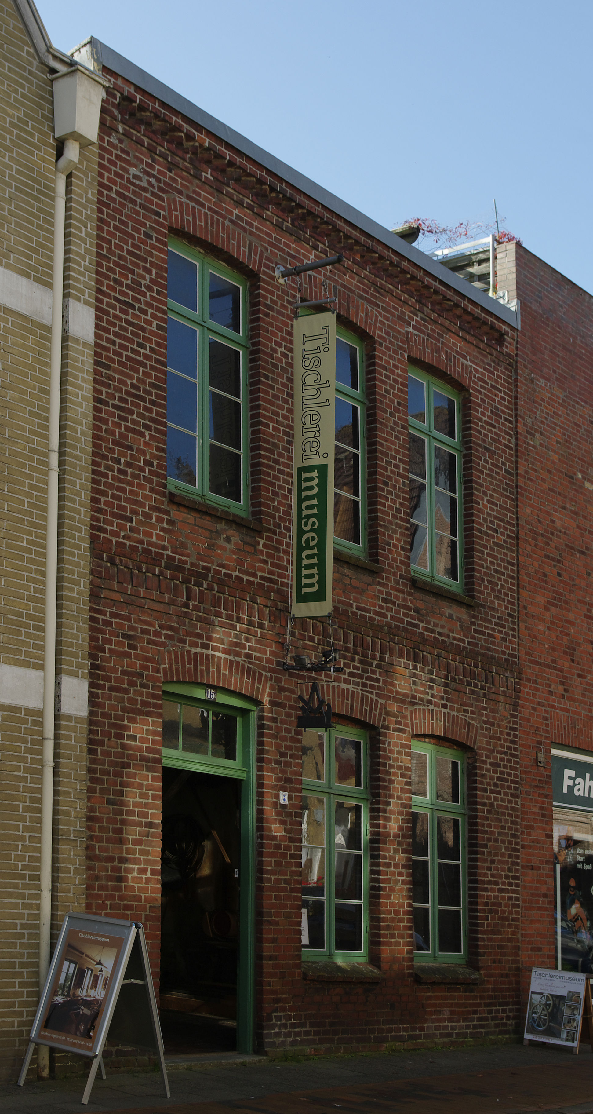 Tischlerei Hansen mit Inventar